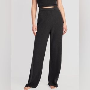 Old Navy Two Piece Waffle-Knit Lounge Set